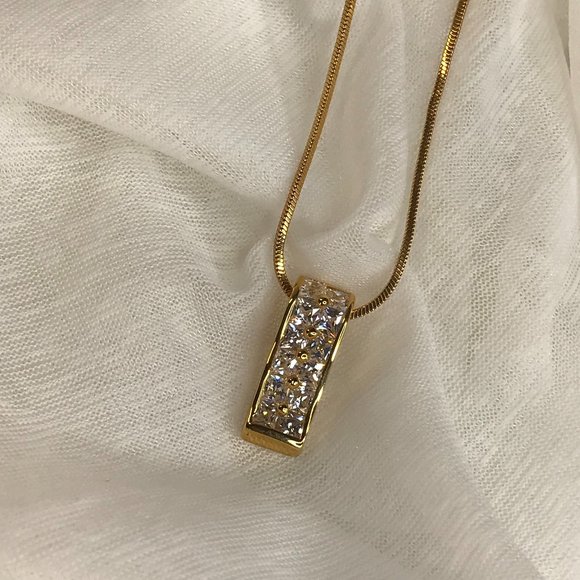 Necklace | Gold Tone & Crystal Pendant - Picture 3 of 11